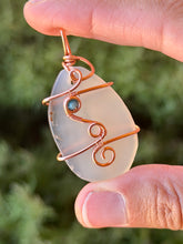 Load image into Gallery viewer, White agate slice with blue apatite gem accent wire wrapped pendant necklace