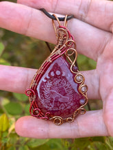 Load image into Gallery viewer, ARTISAN CAB (Marina Rabinskaya) dragon vein agate with Mookaite + citrine gem accents wire wrapped pendant necklace