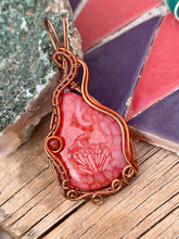 Load image into Gallery viewer, Artisan cab (marina rabinskaya) dragon vein agate with carnelian gem accent wire wrapped pendant necklace