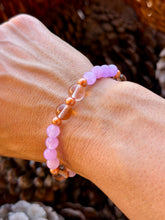 Load image into Gallery viewer, Pink kunzite gemstone stretchy bracelet size 6.75”-7”
