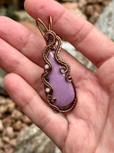 Load image into Gallery viewer, Artisan cab (johari gems) Phosphosiderite with Angelite + obsidian pendent necklace