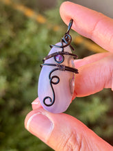 Load image into Gallery viewer, Pale purple agate slice with amethyst gem accent wire wrapped pendant necklace