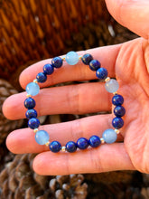 Load image into Gallery viewer, Lapis lazuli gemstone stretchy bracelet size 6.75”-7” l