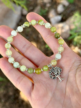 Load image into Gallery viewer, Serpentine with tree charm stretchy 7” bracelet