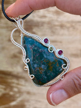 Load image into Gallery viewer, DESIGNER CAB (etched by Marina Rabinskaya) Bloodstone with ruby and prehnite inclusions  Wire wrapped pendant
