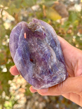 Load image into Gallery viewer, Chevron amethyst dragon
