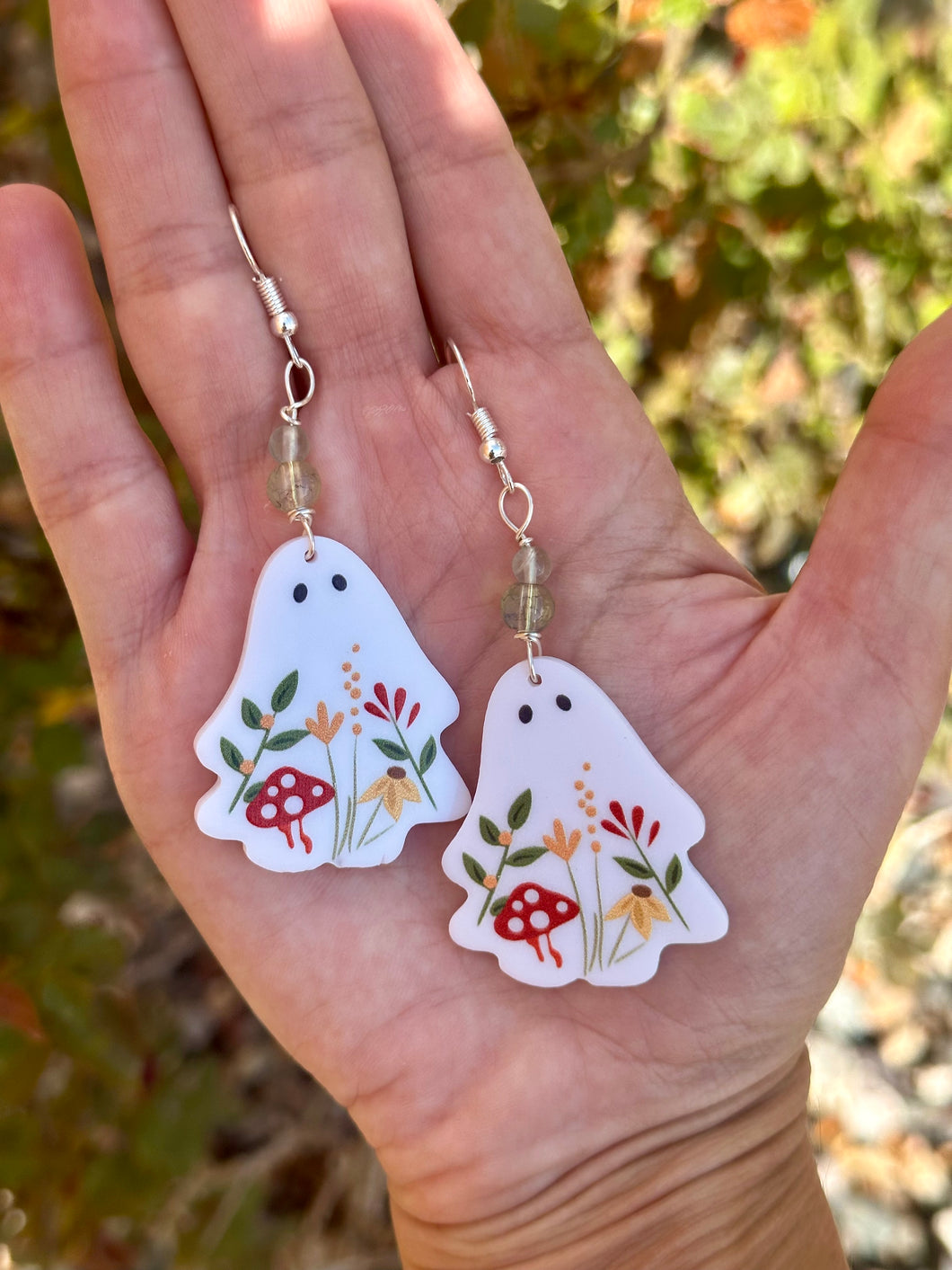 Green fluorite mushie ghostie earrings