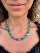 Load image into Gallery viewer, Dyed teal/green Dragon vein agate 18” necklace + 7” bracelet SET
