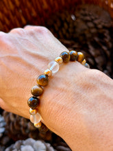 Load image into Gallery viewer, Tiger eye gemstone stretchy bracelet 6.75-7” size
