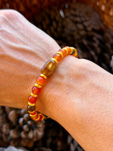 Load image into Gallery viewer, Carnelian + tiger eye gemstone stretchy bracelet size 6.75”-7” l
