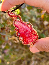 Load image into Gallery viewer, ARTISAN (Marina Rabinskaya) Red (dyed) Dragon Vein Agate with raspberry jade + phosphosiderite gem accents wire wrapped pendant necklace

