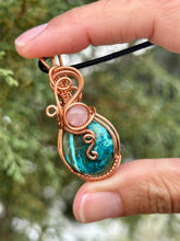 Load image into Gallery viewer, Chrysocolla/Shattuckite with Rose quartz gem accents wire wrapped pendant necklace

