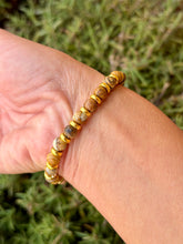 Load image into Gallery viewer, Picture jasper (6.75”- 7”) stretchy bracelet
