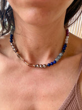Load image into Gallery viewer, 16” beaded stretchy necklace with super 7, lapis lazuli, lepidolite, aquamarine, pink kunzite

