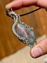 Load image into Gallery viewer, Purple/Pink flash labradorite Wire wrapped pendant
