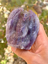 Load image into Gallery viewer, Chevron amethyst dragon
