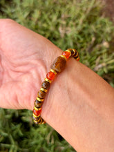 Load image into Gallery viewer, Tiger eye + carnelian bracelet (7” - 7.25”)  stretchy bracelet
