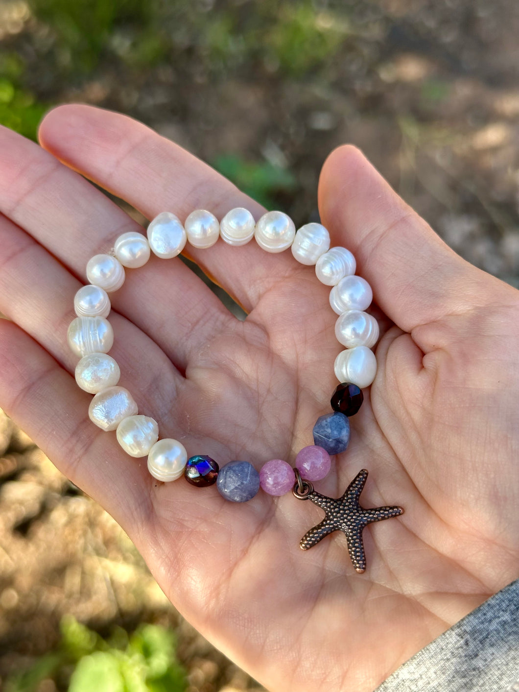 Reserved for Tanya r Starfish Jade/Agate/Pearl Stretchy bracelet size 6.5”