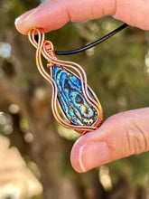 Load image into Gallery viewer, Abalone shell Wire wrapped pendant
