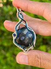 Load image into Gallery viewer, Que sera stone with lapis lazuli gem accents wire wrapped pendant necklace
